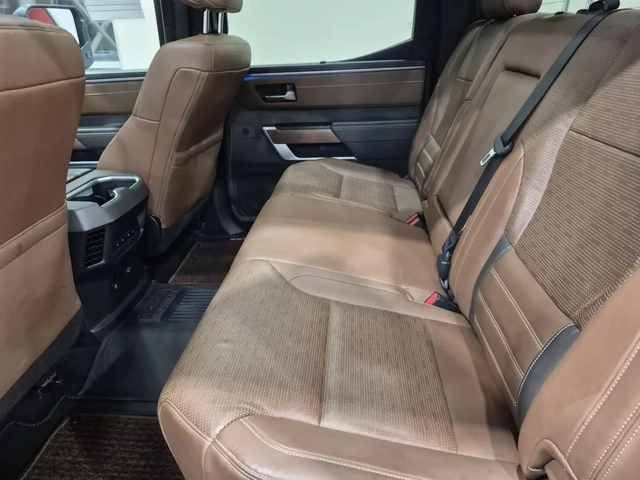 Toyota Tundra Tundra - автомобили, коли, обяви за нови и употребявани 16