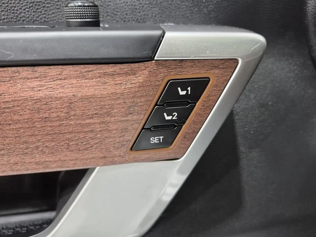 Toyota Tundra Tundra - автомобили, коли, обяви за нови и употребявани 6
