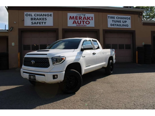 Toyota Tundra SR5 / АВТОМАТИК / КОЖА / КАМЕРА / ЦЕНА ДО БГ - автомобили, коли, обяви за нови и употребявани 0