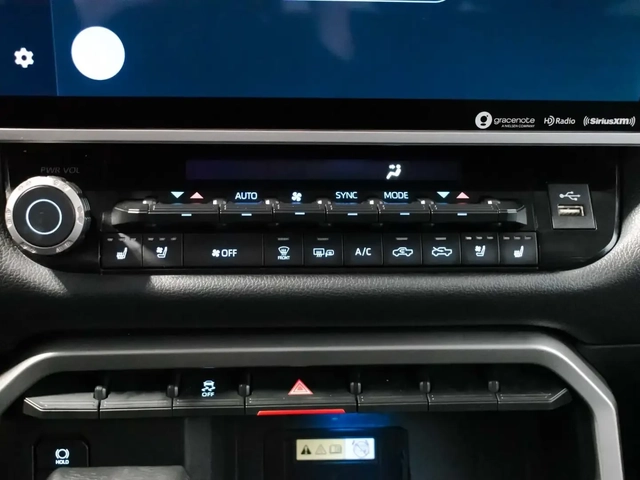 Toyota Tundra LIMITED* ДЪЛГА БАЗА* ОБДУХВАНЕ* ПАНОРАМА* КАМЕРА - автомобили, коли, обяви за нови и употребявани 10
