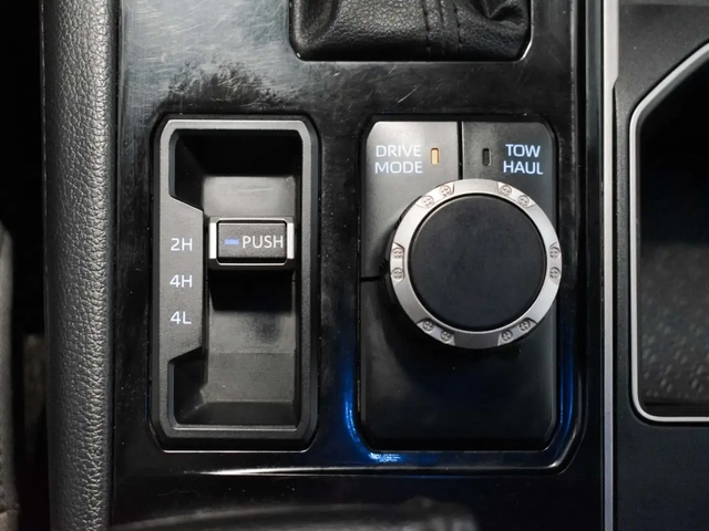 Toyota Tundra LIMITED* ДЪЛГА БАЗА* ОБДУХВАНЕ* ПАНОРАМА* КАМЕРА - автомобили, коли, обяви за нови и употребявани 12