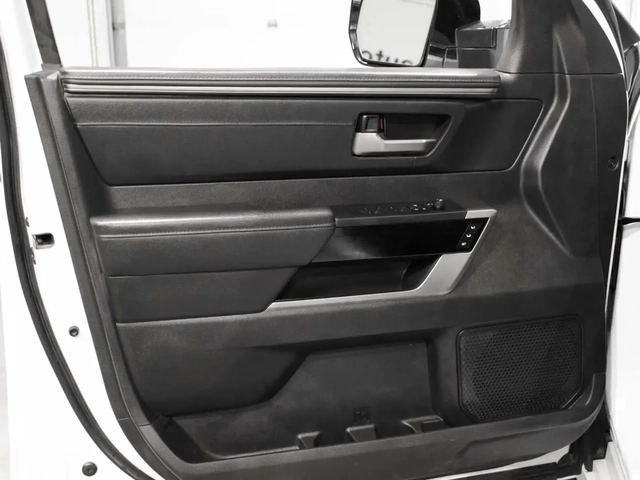 Toyota Tundra LIMITED* ДЪЛГА БАЗА* ОБДУХВАНЕ* ПАНОРАМА* КАМЕРА - автомобили, коли, обяви за нови и употребявани 5