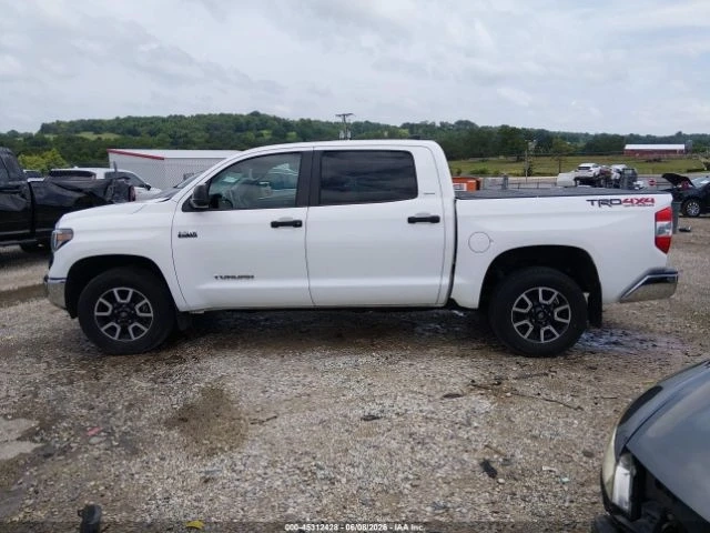 Toyota Tundra 5.7* SR5* AWD* NAVI* LED* - автомобили, коли, обяви за нови и употребявани 11