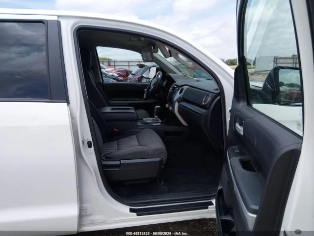 Toyota Tundra 5.7* SR5* AWD* NAVI* LED* - автомобили, коли, обяви за нови и употребявани 4