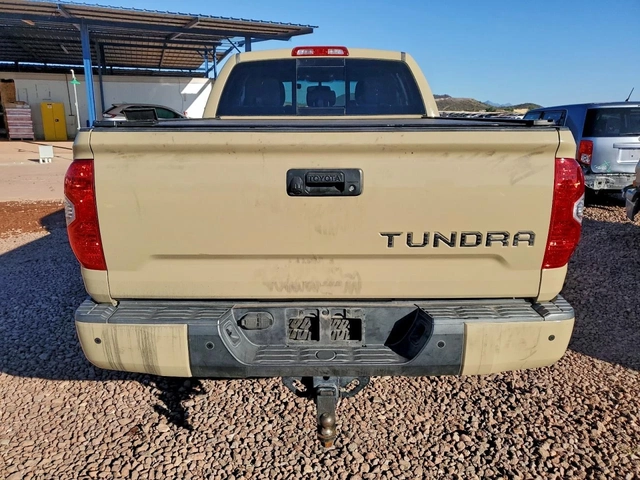 Toyota Tundra 5.7* AWD* SR5* - автомобили, коли, обяви за нови и употребявани 5