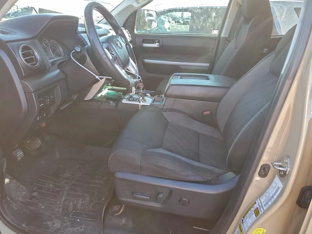 Toyota Tundra 5.7* AWD* SR5* - автомобили, коли, обяви за нови и употребявани 6