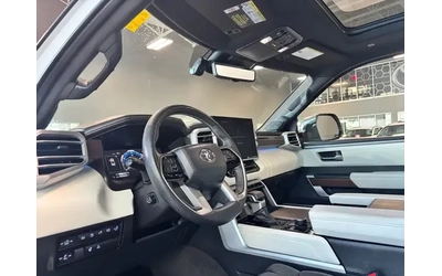 Toyota Tundra Capstone Hybrid 4x4 - автомобили, коли, обяви за нови и употребявани 9