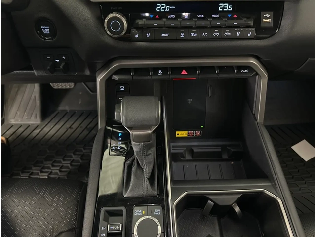 Toyota Tundra LIMITED | CREWMAX | ЕДИН СОБСТВЕНИК - автомобили, коли, обяви за нови и употребявани 10