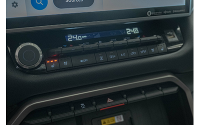 Toyota Tundra Limited/3.5 I-Force/4X4/Камера/Подгрев/Дистроник/Пътни Ленти - автомобили, коли, обяви за нови и употребявани 11