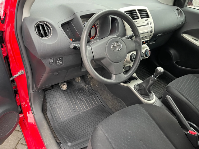 Toyota Urban Cruiser 1, 4D-4D, 90к.с., 6ск., 4х4, клима, мулти, борд, н - автомобили, коли, обяви за нови и употребявани 12