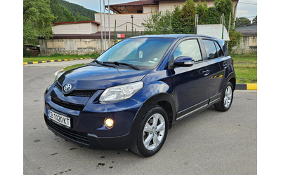 toyota-urban-cruiser - 1