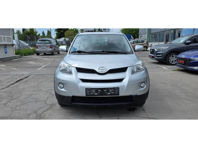 Toyota Urban Cruiser 1.4 D4D 4x4 90k.c ITALIA - автомобили, коли, обяви за нови и употребявани 1