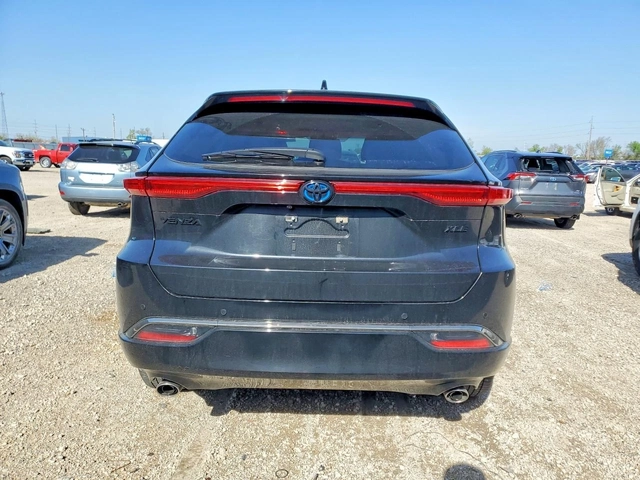 Toyota Venza NIGHTSHADE EDITION AWD - автомобили, коли, обяви за нови и употребявани 5