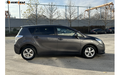 toyota-verso-1-8i-147-k-s - 4