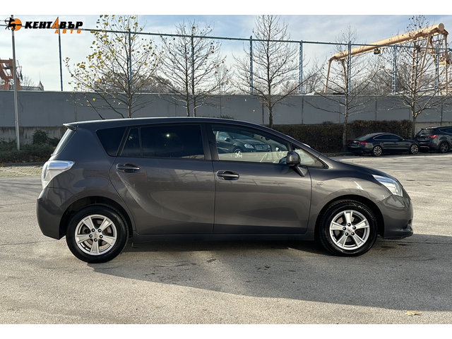 Toyota Verso 1.8i 147 к.с. - автомобили, коли, обяви за нови и употребявани 4