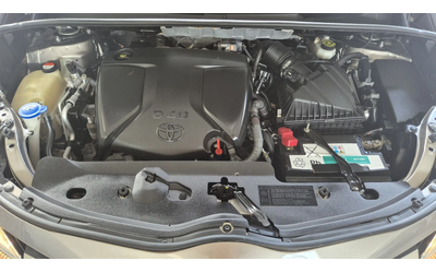 Toyota Verso 1.6 дизел 112к.с. - автомобили, коли, обяви за нови и употребявани 16