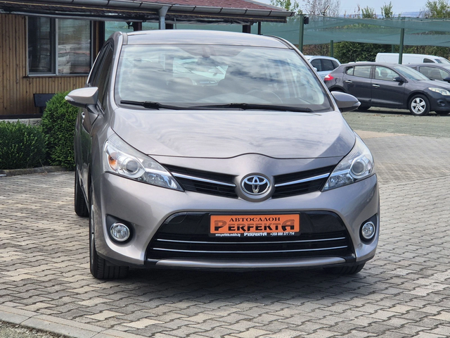 Toyota Verso 1.6 дизел 112к.с. - автомобили, коли, обяви за нови и употребявани 3