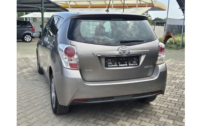 Toyota Verso 1.6 дизел 112к.с. - автомобили, коли, обяви за нови и употребявани 8