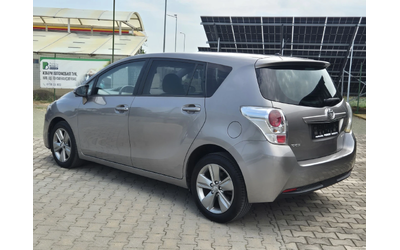 Toyota Verso 1.6 дизел 112к.с. - автомобили, коли, обяви за нови и употребявани 9