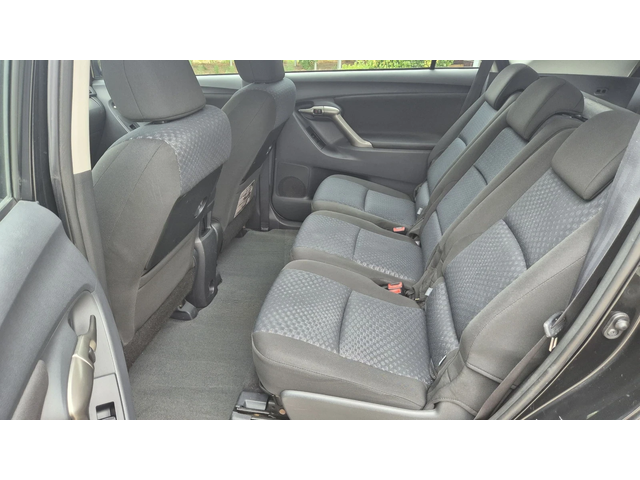 Toyota Verso 2.0 диз 7места 127к.с. - автомобили, коли, обяви за нови и употребявани 12