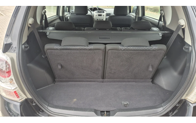 Toyota Verso 2.0 диз 7места 127к.с. - автомобили, коли, обяви за нови и употребявани 15