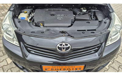 Toyota Verso 2.0 диз 7места 127к.с. - автомобили, коли, обяви за нови и употребявани 16