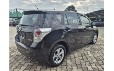 Toyota Verso 2.0 диз 7места 127к.с. - автомобили, коли, обяви за нови и употребявани 6