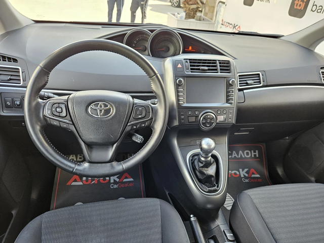 Toyota Verso 1.6D4d-112kc= 6СКОРОСТИ= КАМЕРА= LINE ASSIST - автомобили, коли, обяви за нови и употребявани 10