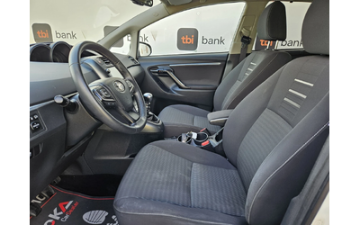 Toyota Verso 1.6D4d-112kc= 6СКОРОСТИ= КАМЕРА= LINE ASSIST - автомобили, коли, обяви за нови и употребявани 6