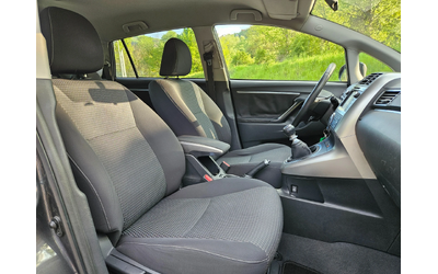 Toyota Verso Facelift/7mesta/Navigacia - автомобили, коли, обяви за нови и употребявани 11