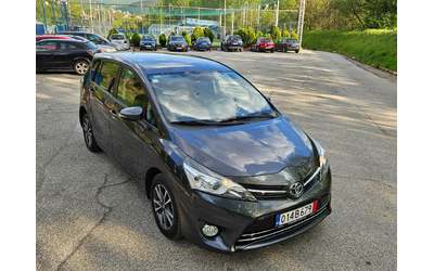 Toyota Verso Facelift/7mesta/Navigacia - автомобили, коли, обяви за нови и употребявани 6