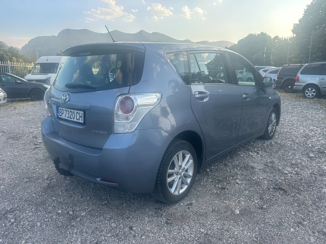 Toyota Verso 2.0D4D 126kc FACE - автомобили, коли, обяви за нови и употребявани 4