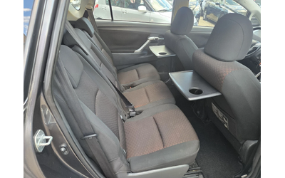 Toyota Verso - автомобили, коли, обяви за нови и употребявани 7