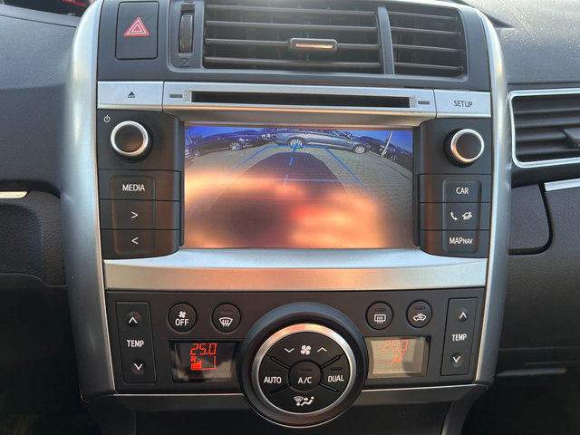 Toyota Verso 1.6D-4D NAVI 6+ 1 EURO 5 - автомобили, коли, обяви за нови и употребявани 15