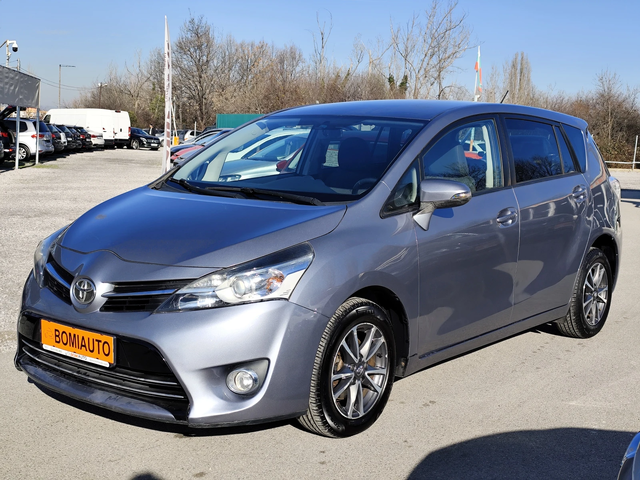Toyota Verso 1.6VVT-i* FACE* 7 MECTA* EURO5B* NAVI* CAMERA* - автомобили, коли, обяви за нови и употребявани 0