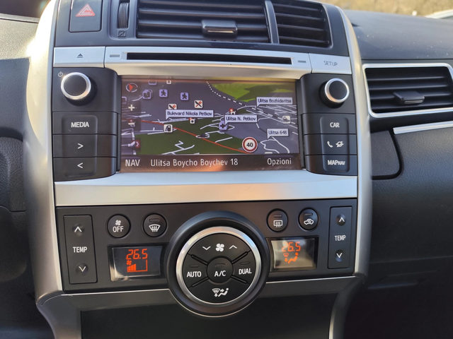 Toyota Verso 1.6VVT-i* FACE* 7 MECTA* EURO5B* NAVI* CAMERA* - автомобили, коли, обяви за нови и употребявани 7