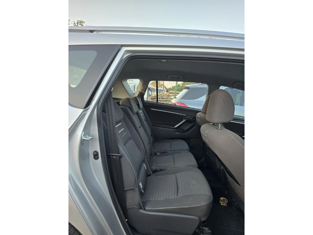 Toyota Verso - автомобили, коли, обяви за нови и употребявани 7