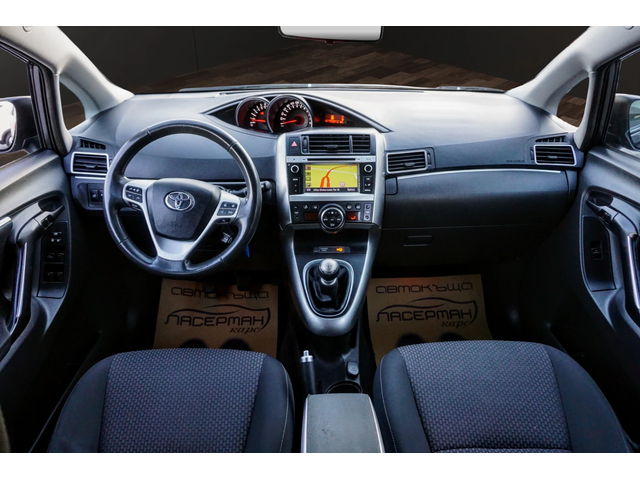 Toyota Verso 1.6i ACTIVE - автомобили, коли, обяви за нови и употребявани 11