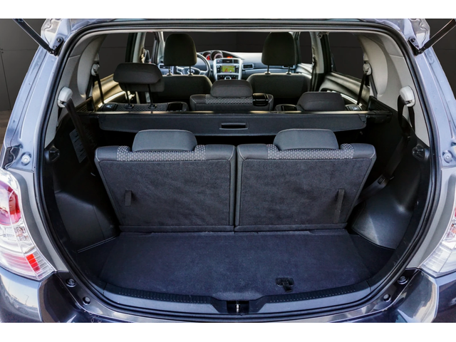 Toyota Verso 1.6i ACTIVE - автомобили, коли, обяви за нови и употребявани 14