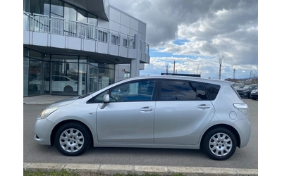 Toyota Verso 2.0D-4D MT - автомобили, коли, обяви за нови и употребявани 6