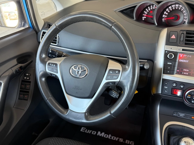 Toyota Verso 1.8-VALVEMATIC-147ps-7места-ПЪЛНА СЕРВИЗНА ИСТОРИЯ - автомобили, коли, обяви за нови и употребявани 11