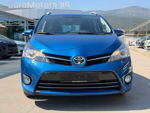 Toyota Verso 1.8-VALVEMATIC-147ps-7места-ПЪЛНА СЕРВИЗНА ИСТОРИЯ - автомобили, коли, обяви за нови и употребявани 1