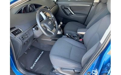 Toyota Verso 1.8-VALVEMATIC-147ps-7места-ПЪЛНА СЕРВИЗНА ИСТОРИЯ - автомобили, коли, обяви за нови и употребявани 7