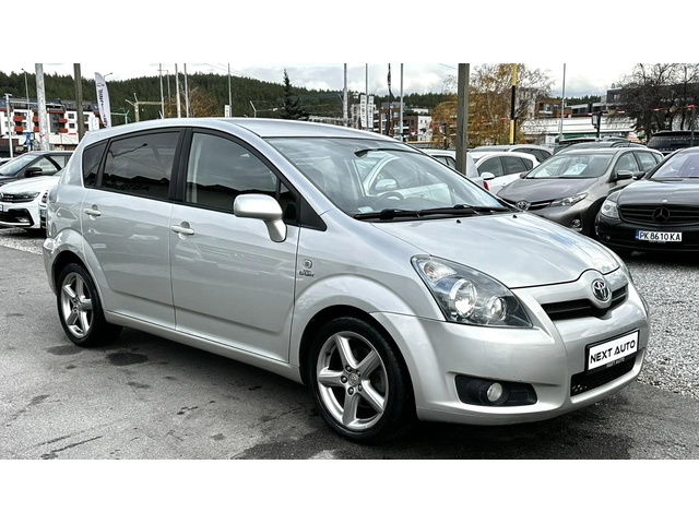 Toyota Verso 2.2D 182000KM - автомобили, коли, обяви за нови и употребявани 2