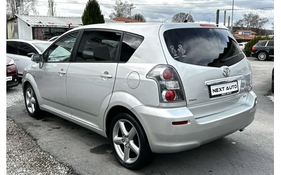 Toyota Verso 2.2D 182000KM - автомобили, коли, обяви за нови и употребявани 6