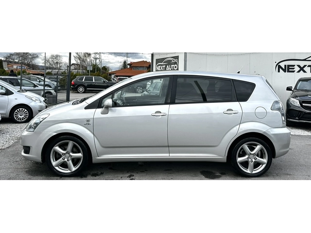 Toyota Verso 2.2D 182000KM - автомобили, коли, обяви за нови и употребявани 7