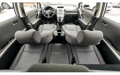 Toyota Verso 2.2D 182000KM - автомобили, коли, обяви за нови и употребявани 8
