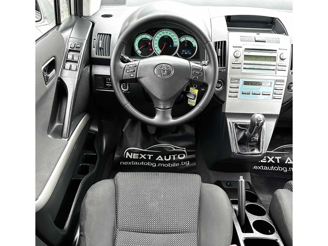 Toyota Verso 2.2D 182000KM - автомобили, коли, обяви за нови и употребявани 9
