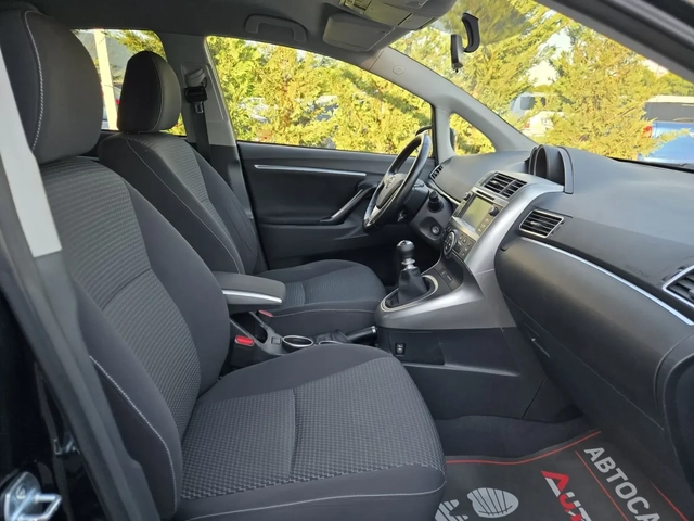 Toyota Verso 1.6D-4d-112кс= 6СКОРОСТИ= 173.000км= CAM= EURO 6B - автомобили, коли, обяви за нови и употребявани 14