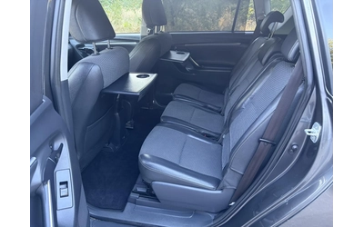 Toyota Verso 1.8 i FULL FULL - автомобили, коли, обяви за нови и употребявани 11
